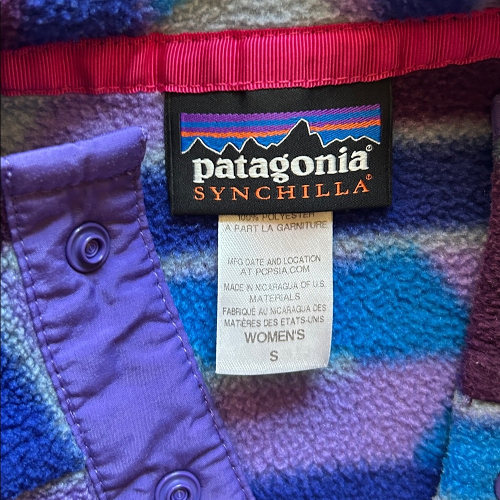 Patagonia Women’s’ Cozy Multicolor Geometric 3/4 snap Fleece Pullover - EUC! - Picture 2 of 4